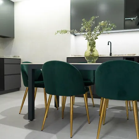 Ceramic Boutique 3*
